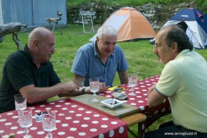 Toni Capuozzo, Gigi Maieron e Pino Roveredo.