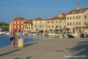 Stari Grad, il porto